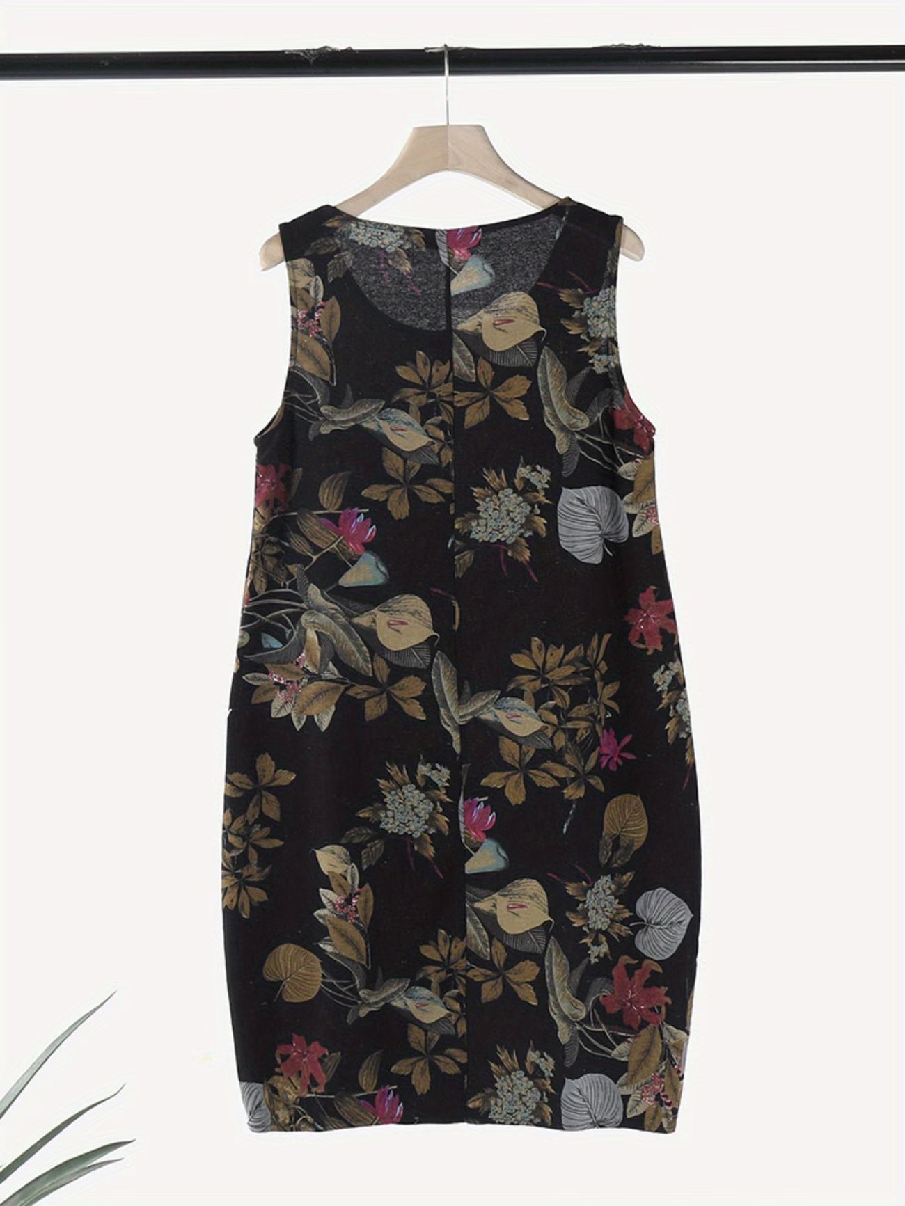 Robe décontractée sans manches, avec pochettes, boutonnage, taille midi